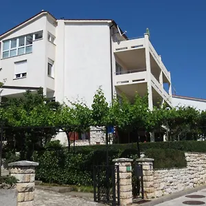  Apartment Zimmer F2 Croatia