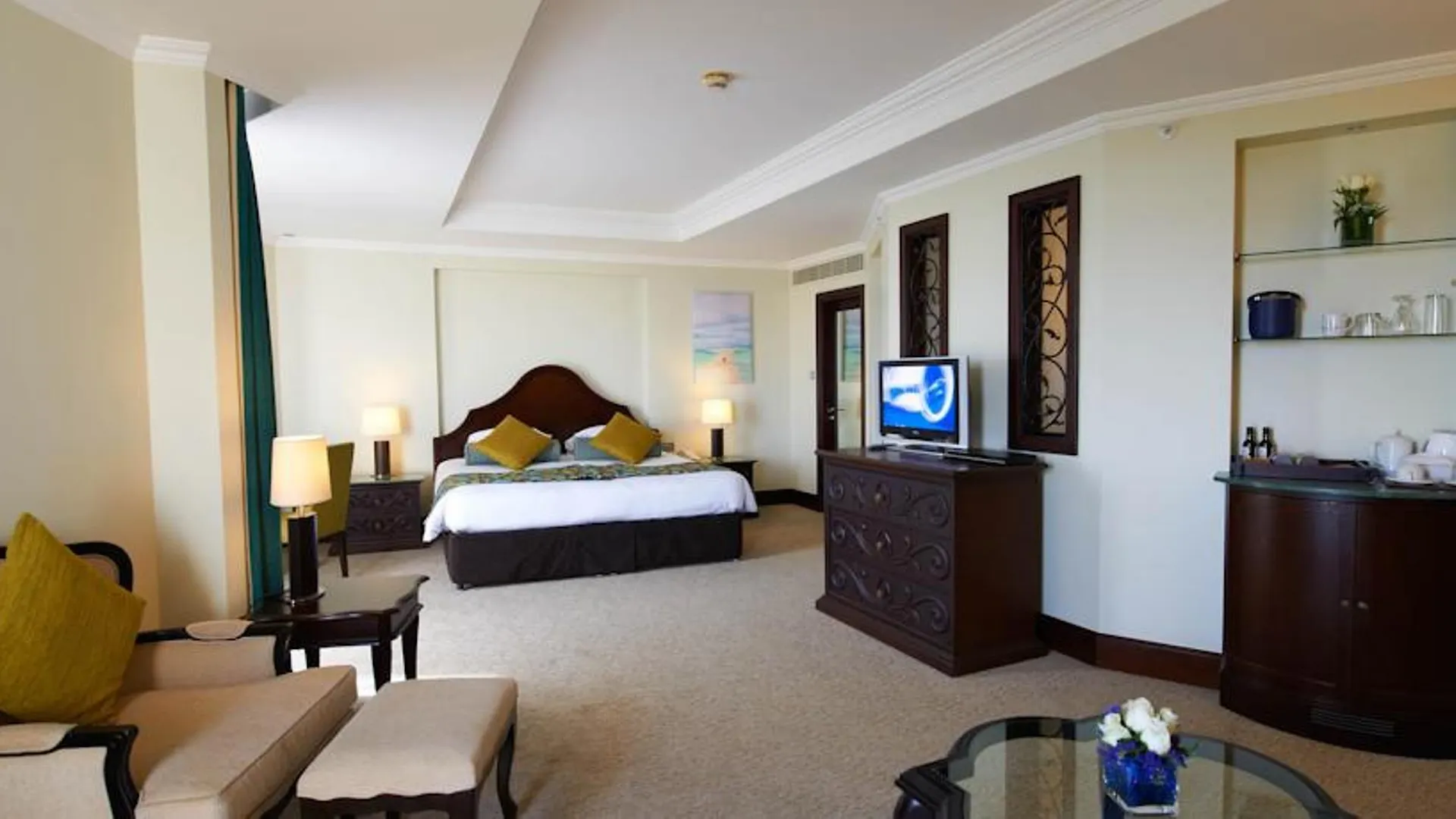Resort Ja Beach Hotel, Dubai