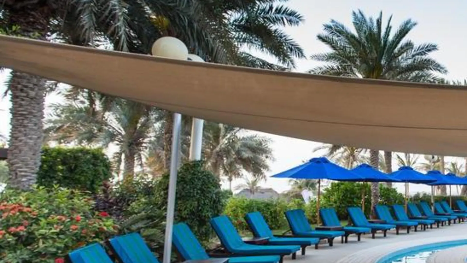 Ja Beach Hotel, Dubai 5*,