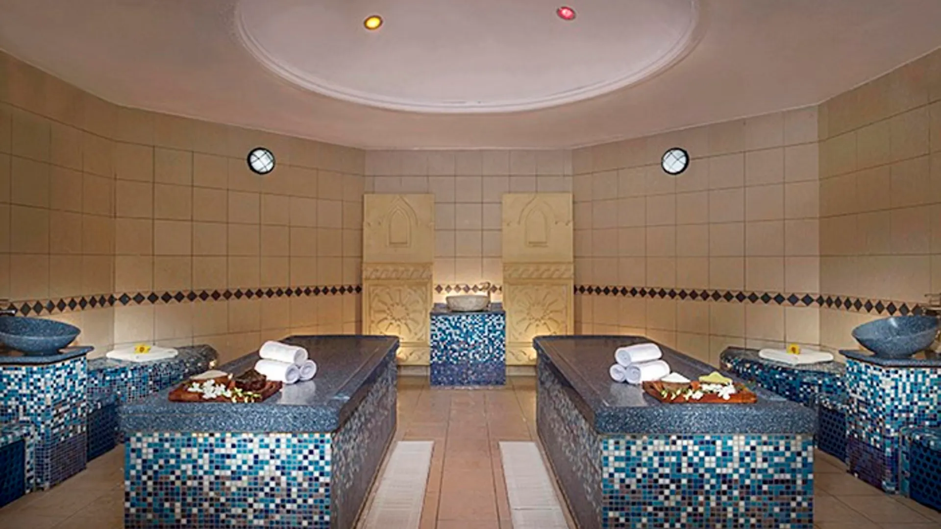 Ja Beach Hotel, Dubai Resort