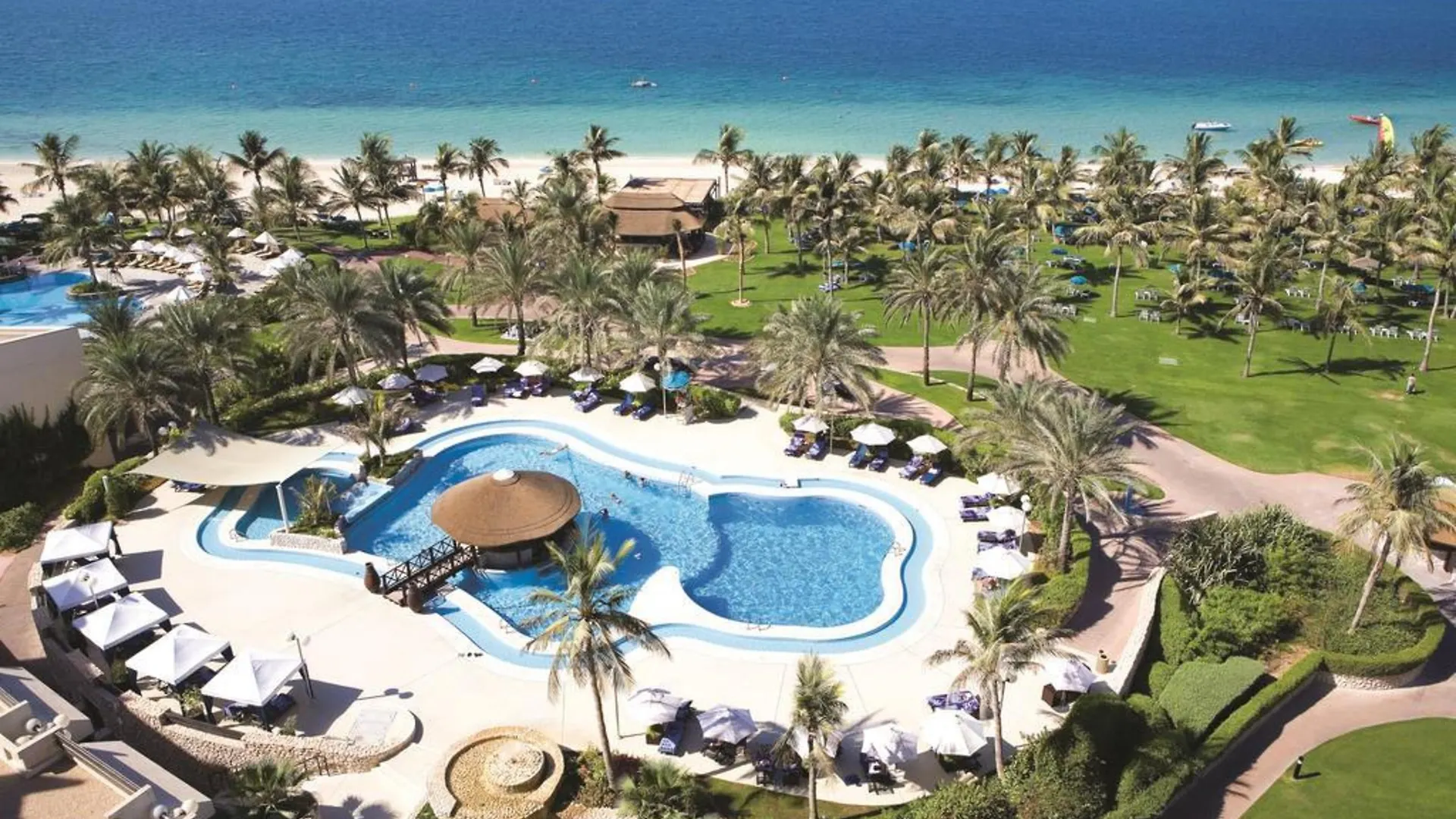 ***** Resort Ja Beach Hotel, Dubai United Arab Emirates